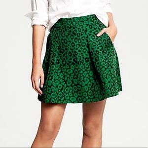 EUC Banana Republic Green Leopard Mini Skirt Sz 8